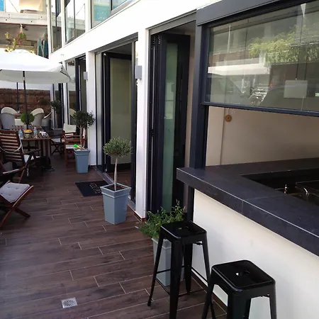 纽约酒店 Rhodes City