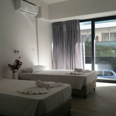 New York Hotel 2*